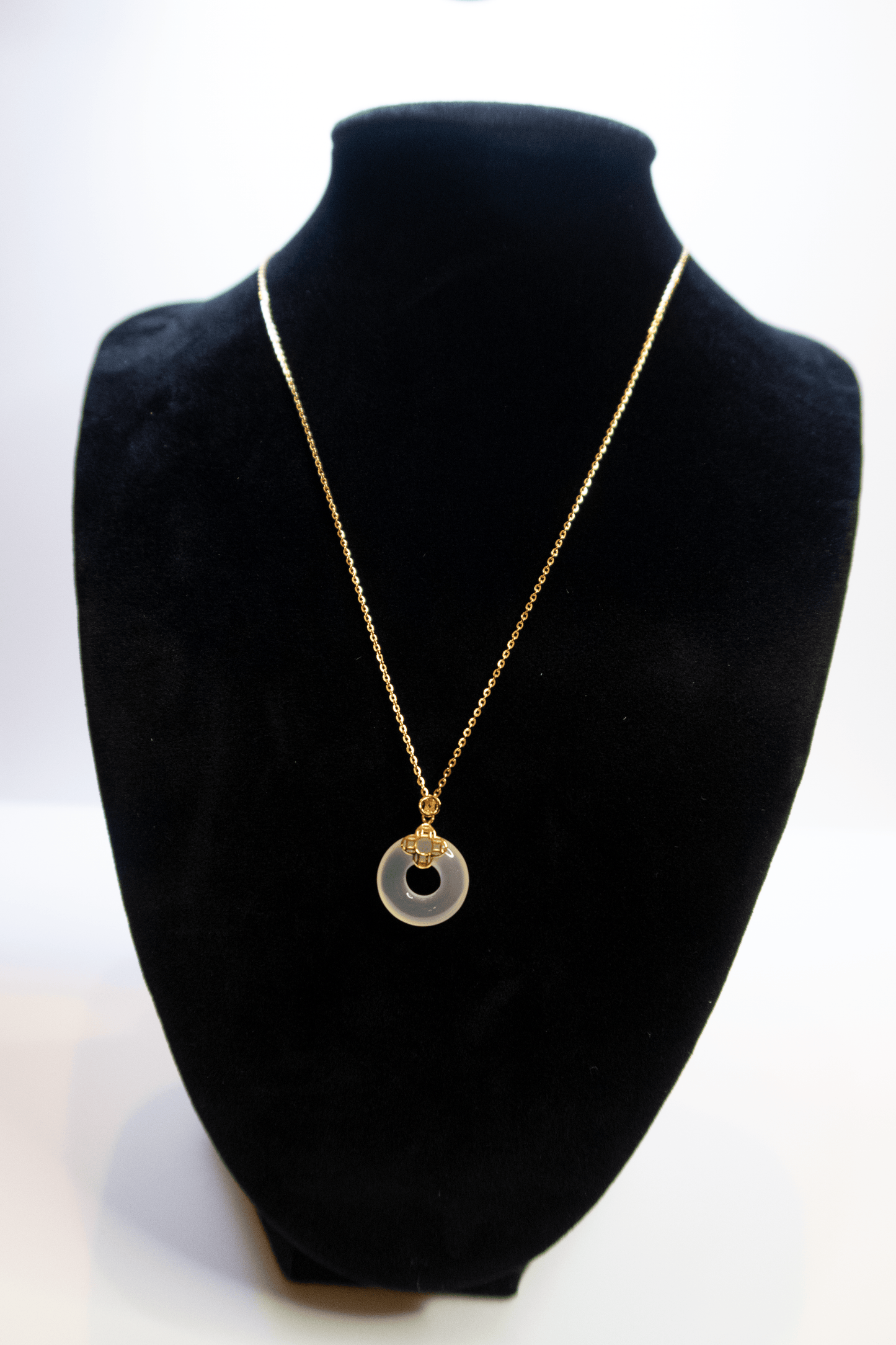 Halo Pendant Necklace