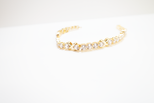 Love on Top Tennis Bracelet - Gold