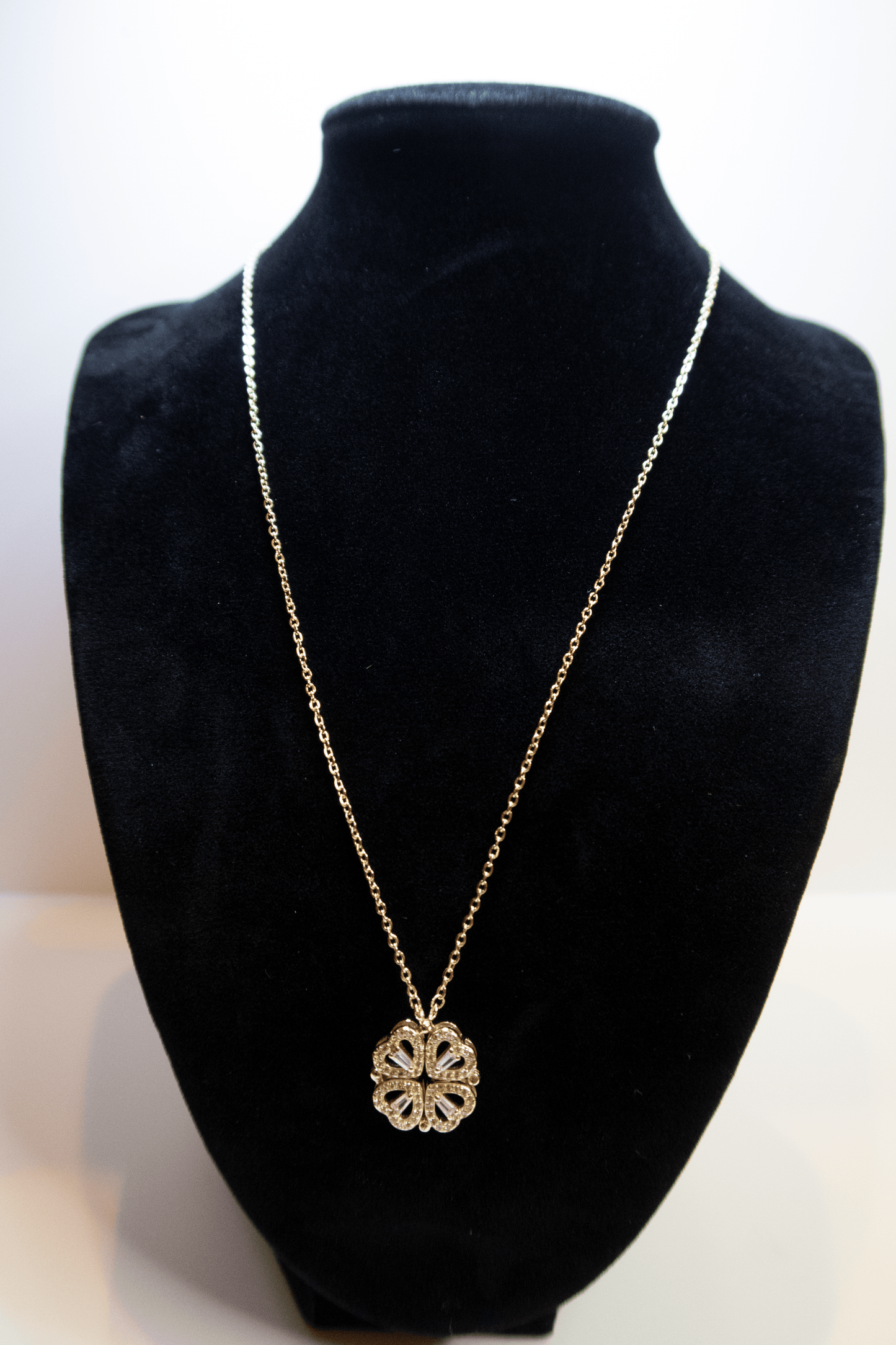 Lucky in Love Necklace - Gold